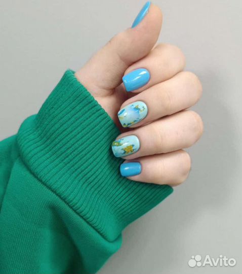 Мастер маникюра и педикюра