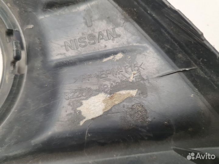 Решётка в бампер правая Nissan X-Trail T32 2014