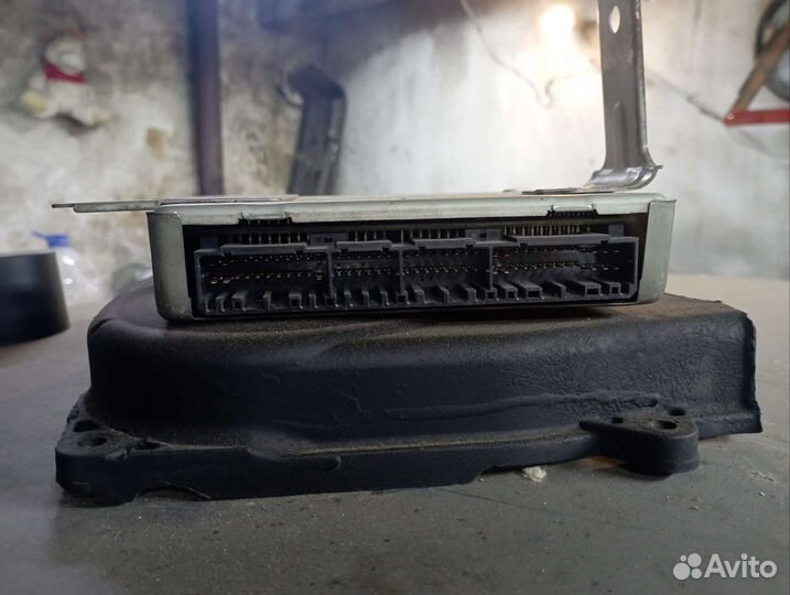 Эбу мозги на Mitsubishi galant 8