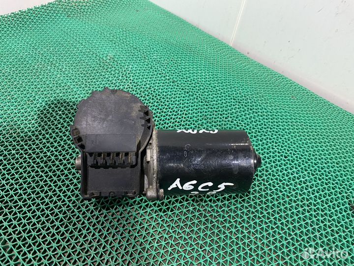 Моторчик стеклоочистителей Audi a6 C5