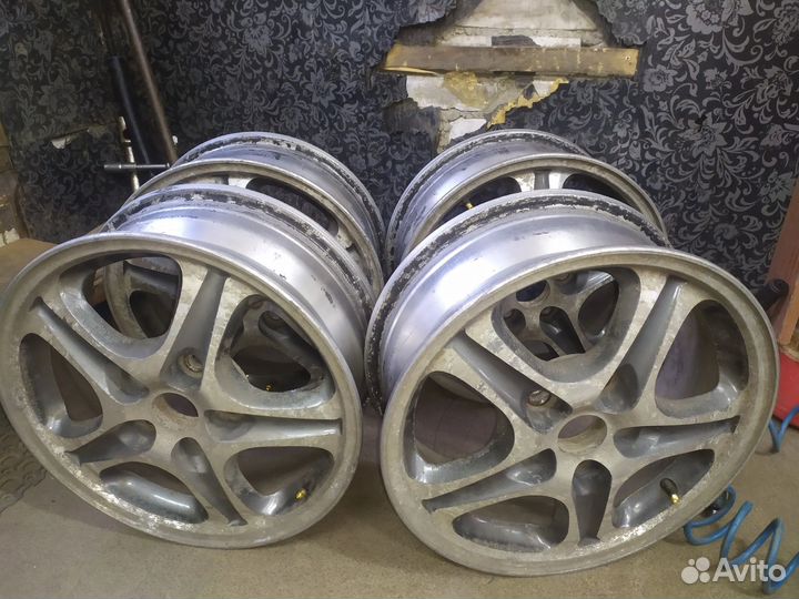 Диски mitsubishi enkei r16