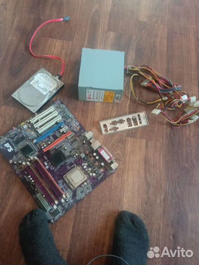 Материнская плата