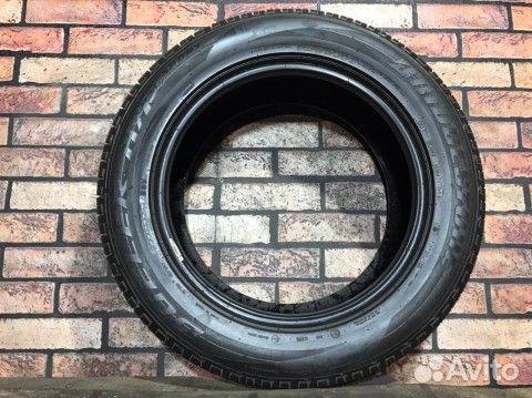 Bridgestone Dueler H/P Sport 235/55 R17