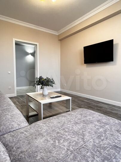 2-к. квартира, 72 м², 4/9 эт.