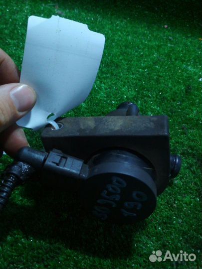 Помпа водяная Audi A1 2008