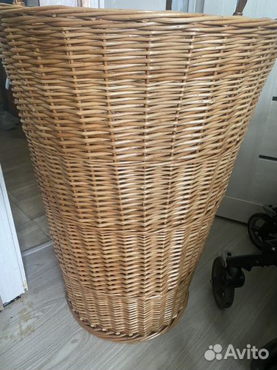 Корзина плетеная большая