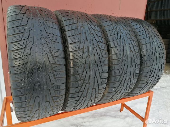 Nokian Tyres Hakkapeliitta R SUV 285/60 R18 101M