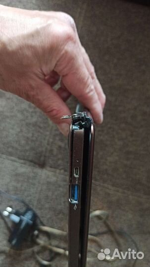 Ноутбук prestigio 133 s