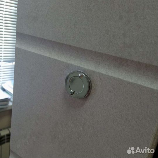 Дверь входная 