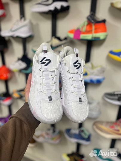 Кроссовки jordan Luka 2