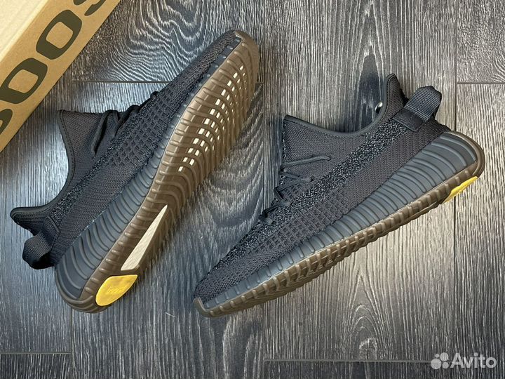 Кроссовки adidas yeezy boost 350