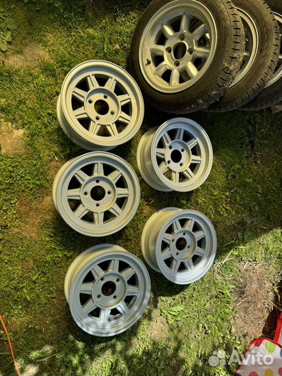 Hayashi Racing Street r14 4x114.3