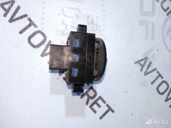 Кнопка регулировки зеркал Kia Rio 1