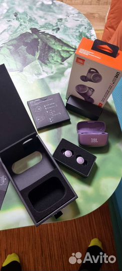 Наушники jbl новые