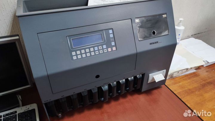 Счетчик сортировщик монет Magner 910