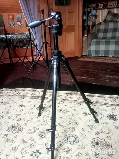 Штативы для фотоаппарата