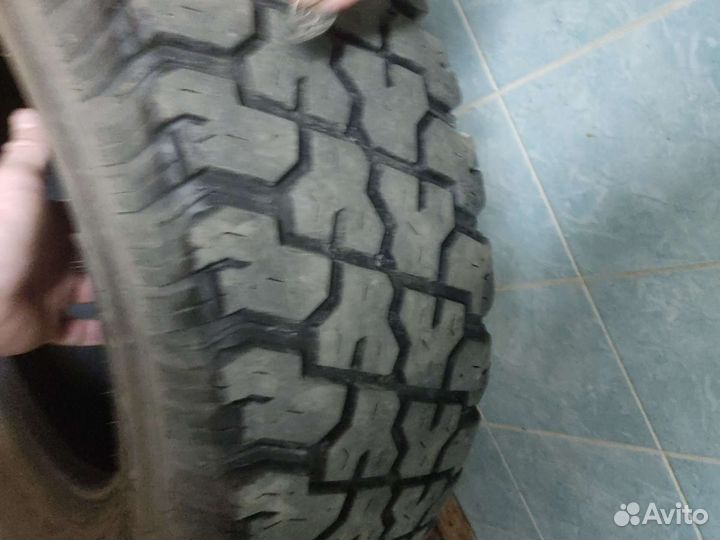 Advanta HTR-700 265/75 R16