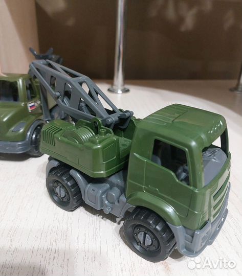 Детские машинки игрушки военная