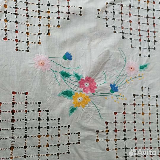 Изделия с вышивкой времён СССР винтаж