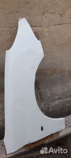 Крыло Пежо 206