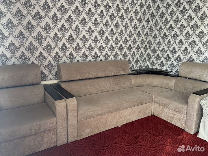 Диван и кресло