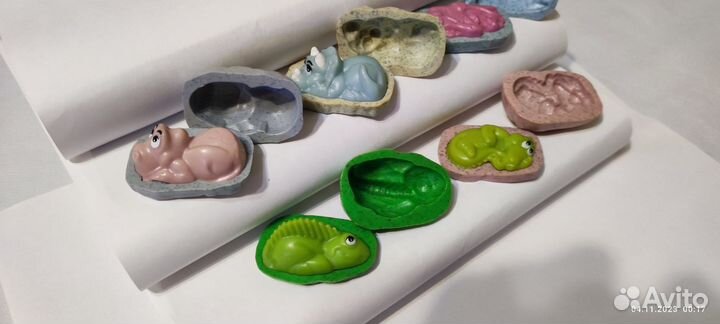 Динозaвры в кaмняx