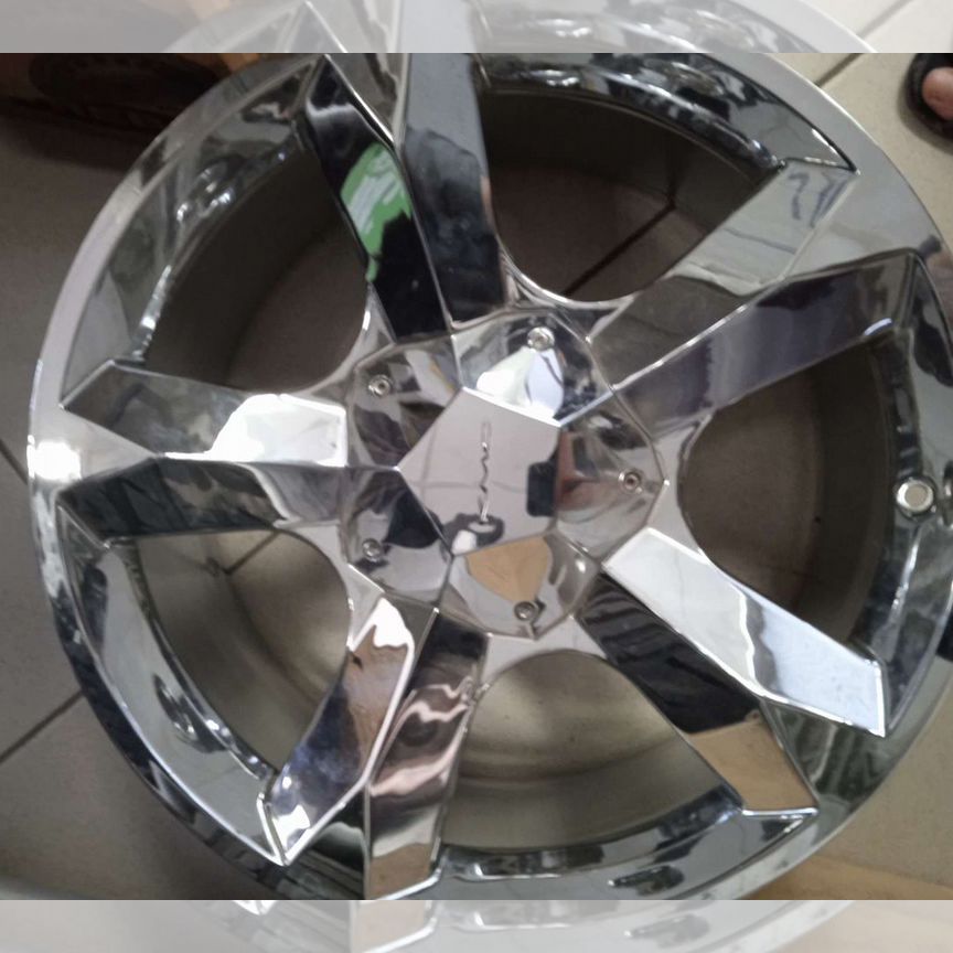 Литые диски KMC KM127 9×R20 6×139.7