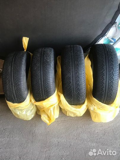 Michelin 4X4 A/T 215/65 R16