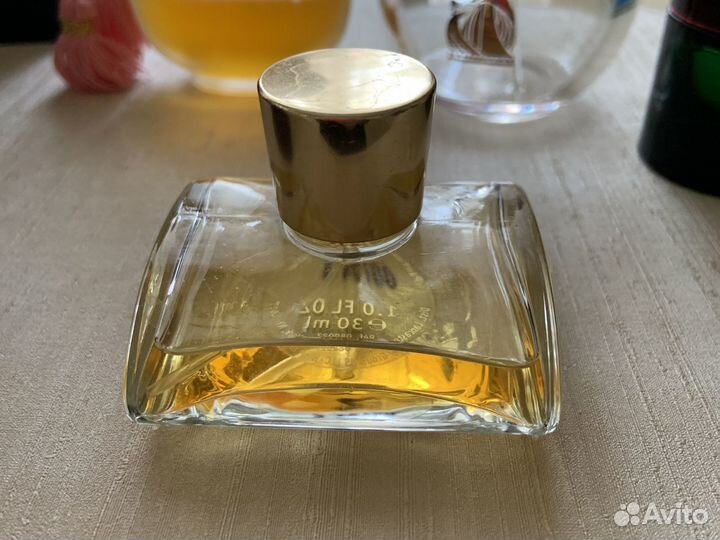 Chanel#5;жириновский; Must de Cartier