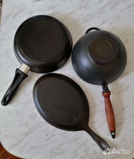 Сковорода чугунная