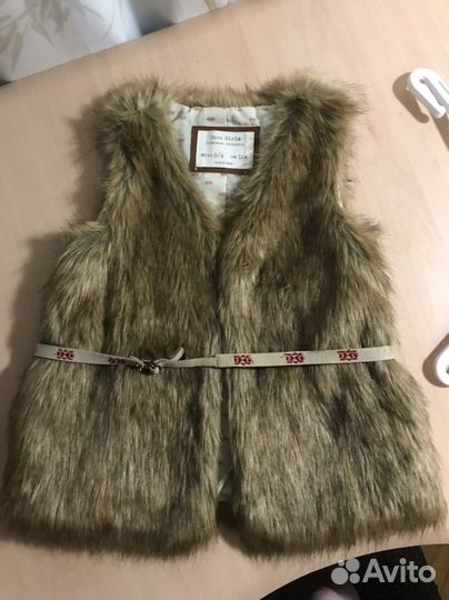 Меховая жилетка 104 см