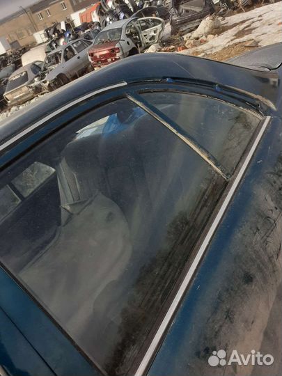 Стекло Hyundai Sonata 3 заднее левое