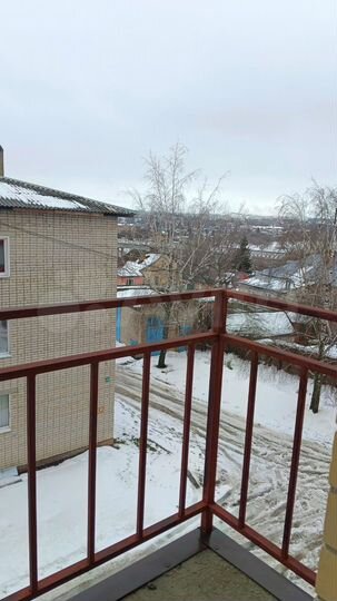 2-к. квартира, 72 м², 3/3 эт.