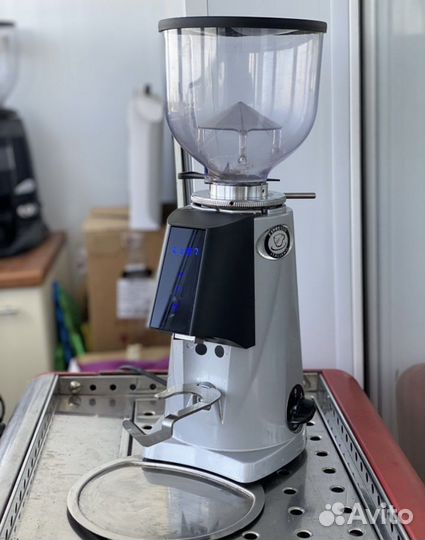 Аренда кофемашины и кофемолки