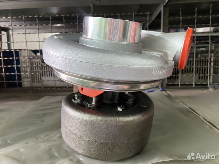 Новая турбина Cursor 13 4040743