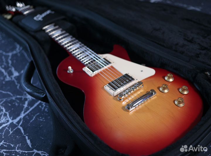 Gibson Les Paul Tribute Satin Cherry Sunburst