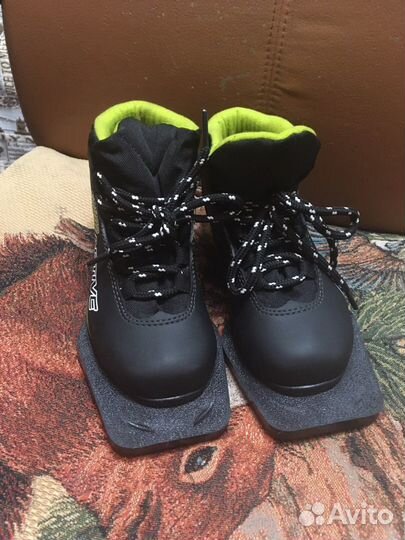 Лыжные ботинки 30 размер