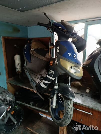 Разборка китайских мопедов и скутеров