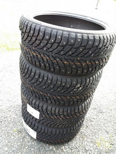 Nokian Tyres Hakkapeliitta 9 225/45 R17