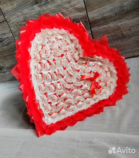 Сладкие букеты из конфет/букеты из раффаэло