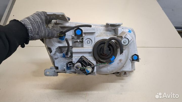 Фара (передняя) левая Suzuki Grand Vitara