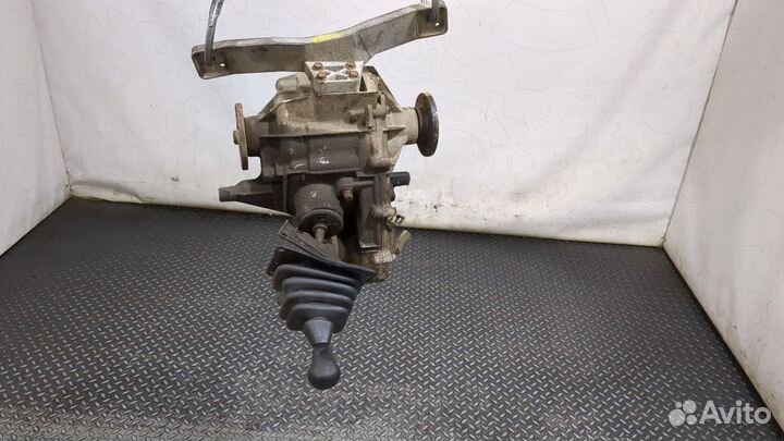 Раздаточный редуктор кпп Suzuki Jimny, 2005