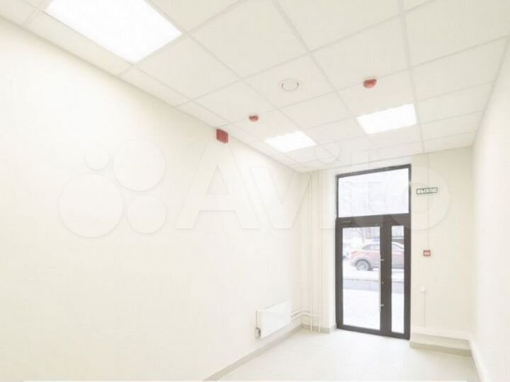 Сдам торговое помещение, 16 м²