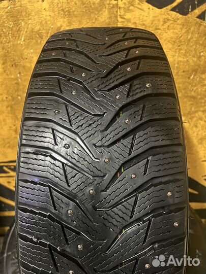 Kumho WinterCraft SUV Ice WS31 235/65 R17