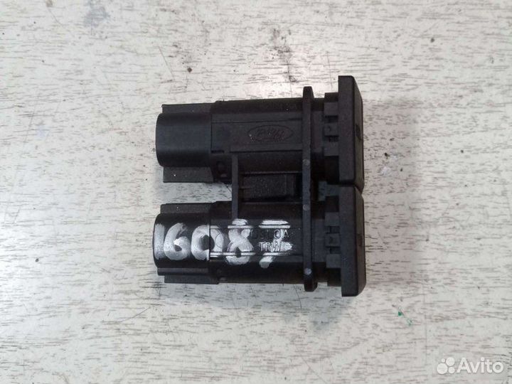 Кнопка подогрева стекла Ford Mondeo 3 2002