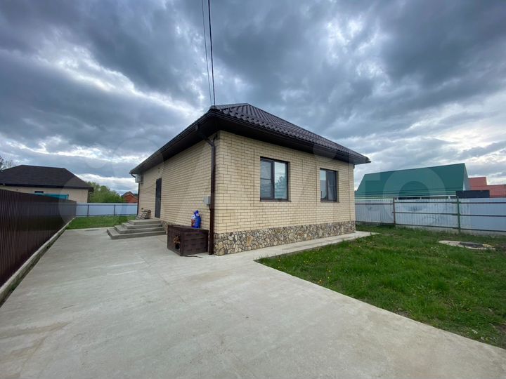 Дом 81,4 м² на участке 5 сот.