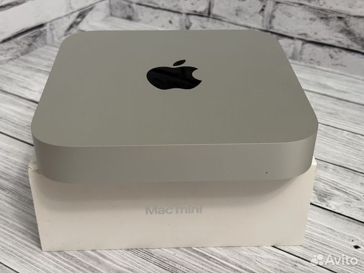 Mac Mini M2 256gb Пробег 1 день