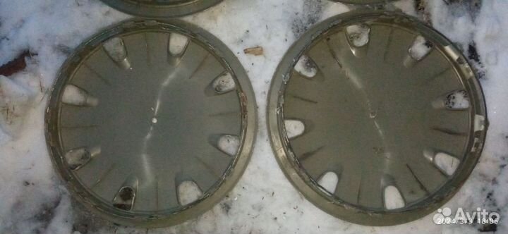 Колпаки на колеса р14