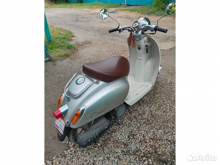 Скутер Honda Giorno Crea 4х тактный двигатель