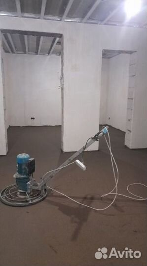 Полусухая стяжка пола в офисе